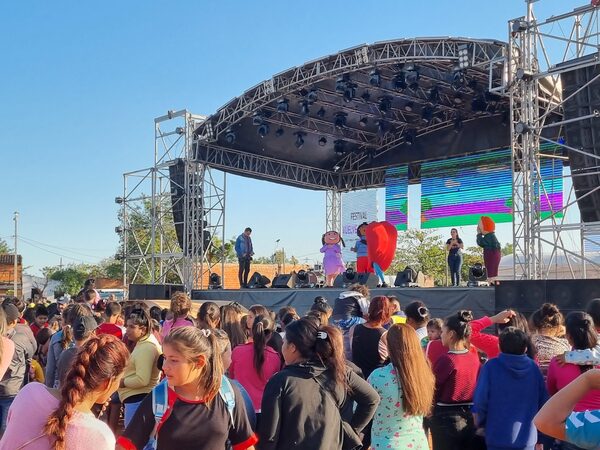 Con mucho éxito se desarrolló el Festival Vuelve a Soñar en el Bañado Sur