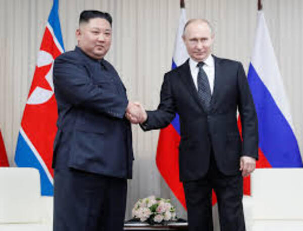 La Inteligencia de EEUU reveló que Rusia está comprando armas y municiones a Corea del Norte