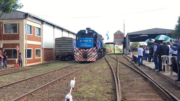 Diario HOY | Tras 7 años de ausencia, se reactiva el tren de cargas entre Posadas y Encarnación