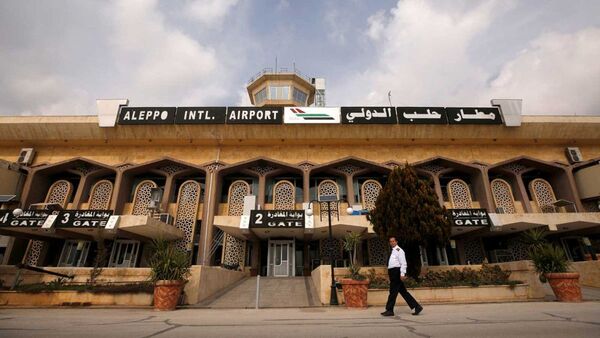 Denuncian un ataque con misiles de Israel contra el aeropuerto de Alepo