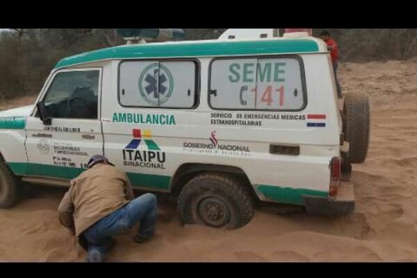 Pésimos caminos dejan sin ambulancia a pobladores de Pedro P. Peña - Noticias del Chaco - ABC Color