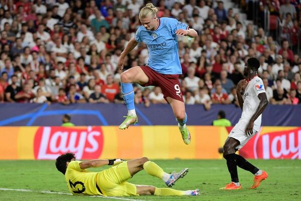 Haaland lidera la goleada del City ante un Sevilla que sigue perdido - Fútbol Internacional - ABC Color