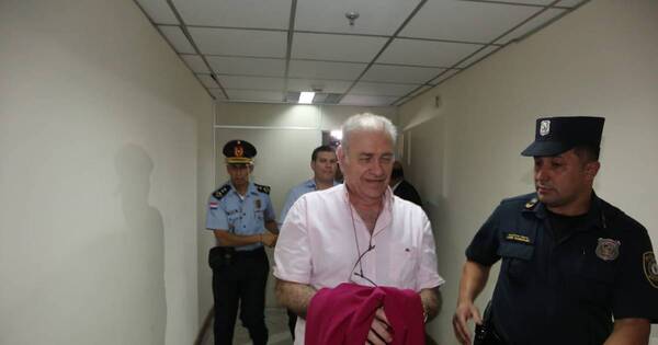 La Nación / Rechazan acción de inconstitucionalidad de RGD y debe ir a la cárcel a cumplir la condena de 15 años