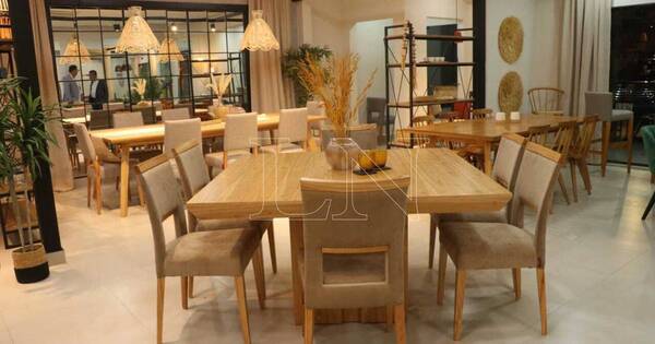 La Nación / La Fábrica de Mesas y Sillas presentó su nuevo showroom en Asunción