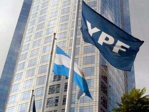 YPF invierte con Petronas 10.000 millones de dólares para industrializar gas - Revista PLUS