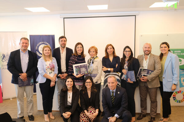 Pacto Global Paraguay y la Embajada Británica lanzan guía básica para iniciar el camino a la carbono neutralidad - Revista PLUS