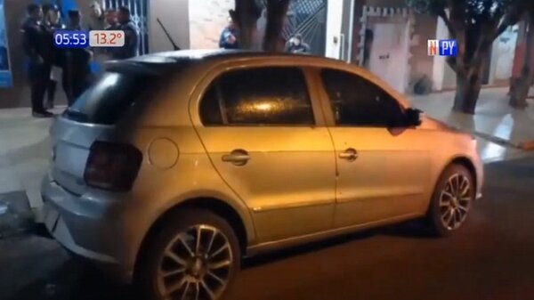Balean vehículo de un colegiante | Noticias Paraguay