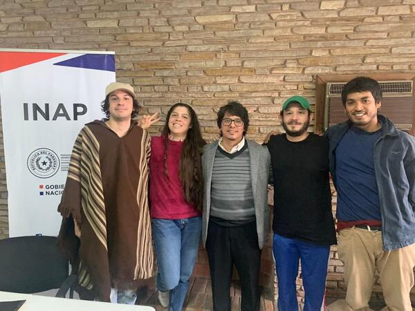 Diario HOY | Otorgan becas a jóvenes paraguayos para estudiar cine en Cuba
