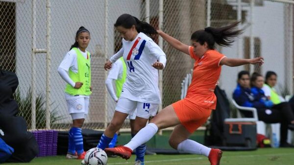ALBIRROJA FEMENINA DISPUTÓ AMISTOSOS ANTE PARANAENSE Y HERNANDARIENSE