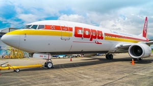 Copa Airlines celebró 75 años mostrando un avión con estética conmemorativa