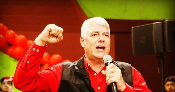 La Nación / Arnoldo Wiens fue proclamado mesías paraguayo y llovieron críticas y burlas