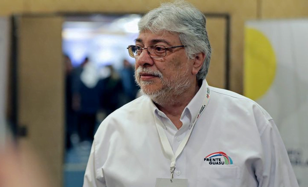 Lugo será trasladado a Argentina en un avión ambulancia - Noticiero Paraguay