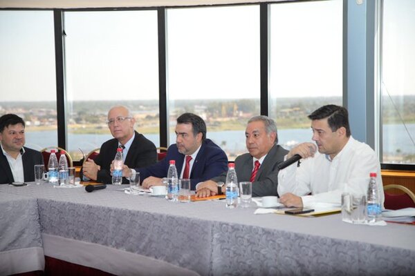 Diario HOY | Hacienda pide al Congreso que apruebe millonarios préstamos