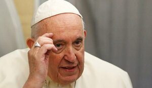 El Papa volvió a hablar de su posible renuncia y hasta jugó con un nombre para su sucesor