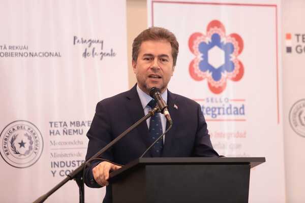 Record en exportaciones señala claro proceso de industrialización del país - .::Agencia IP::.