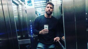 Diario HOY | Invitó a salir a una mujer que estaba con su pareja y tuvo que salir corriendo