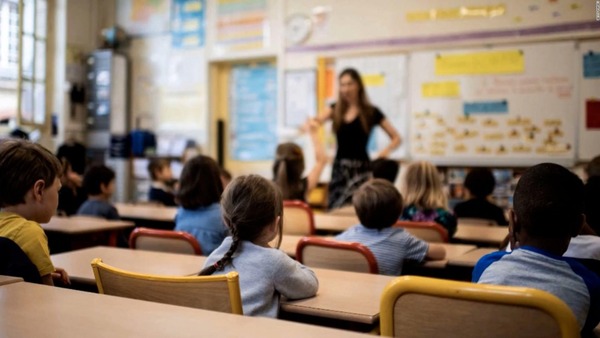 EE.UU: Un distrito escolar autoriza dar nalgadas a estudiantes rebeldes - Unicanal