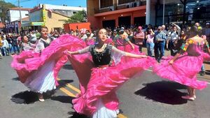 Guarambareños viven una singular fiesta en honor a su protectora espiritual, Natividad de María - Nacionales - ABC Color