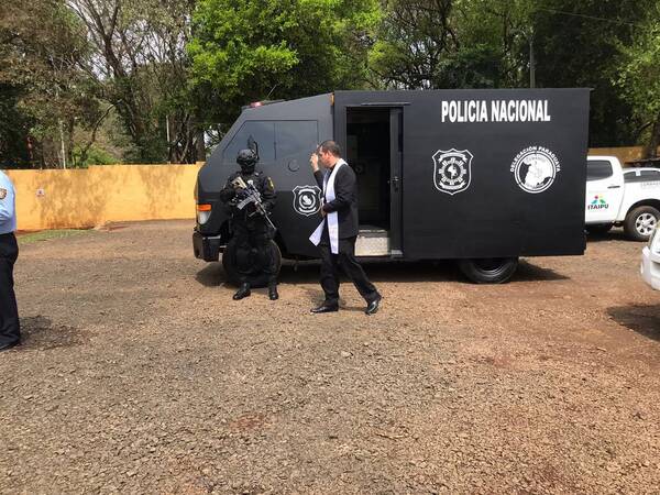Prosegur donó a la Policía un móvil blindado para detenidos de alta peligrosidad
