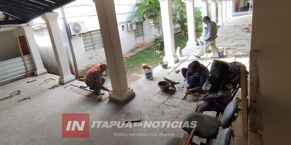 INTENSAS TAREAS DE REFACCIONES Y MEJORAS EN EL HOSPITAL REGIONAL