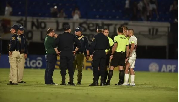 Olimpia vs Libertad suspendido por falta de seguridad