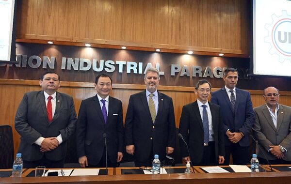 Delegación de Taiwán visitó la UIP - Empresariales - ABC Color