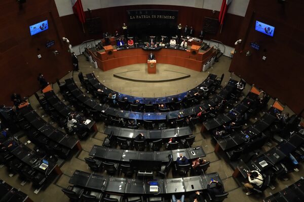 Comisiones en el Senado mexicano aprueban una reforma de la Guardia Nacional - MarketData