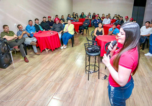 Ing. Bettina Aguilera recibe amplio respaldo en zona norte del Alto Paraná - La Clave