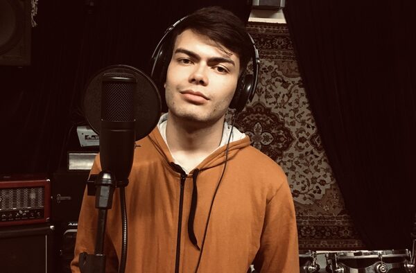 Chris G, un paraguayo que busca conquistar Argentina con su música - Te Cuento Paraguay