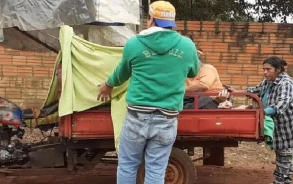 Mujer no aguantó y tuvo su bebé en un motocarro en Ciudad del Este – Prensa 5