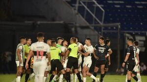 Miguel Cardona: "Ganó la mafia, perdió el fútbol"