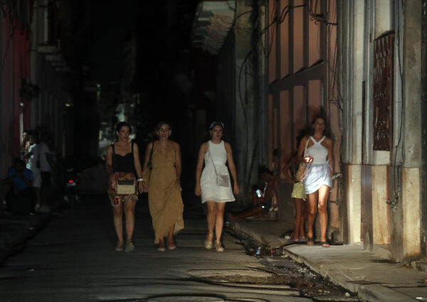 La Unión Eléctrica de Cuba calcula un déficit cercano al 24 % este jueves - MarketData