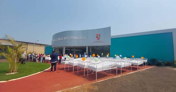 La Nación / Hospital de Hernandarias recibió 72 camas donadas por Tabesa para nuevos pabellones