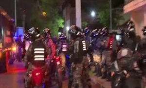 Violencia de inadaptados vestidos de hinchas - SNT