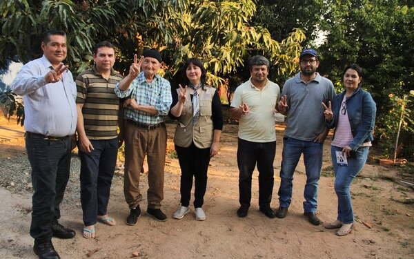 Candidata azul intensifica su actividad proselitista en el Caaguazú - Noticiero Paraguay