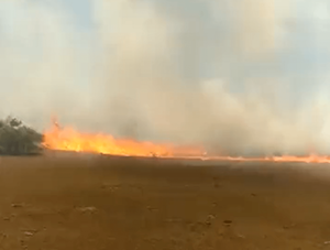 Reportan incendio de gran magnitud en la ruta Luque y San Bernardino · Radio Monumental 1080 AM