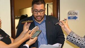 Defensor del Pueblo niega maltrato tras denuncias en el Congreso