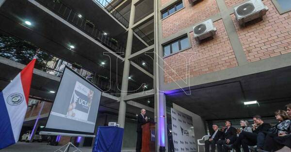 La Nación / La UCSA inauguró un moderno edificio en el marco de sus 26 años
