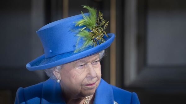 La controversia por las Malvinas, atravesada por el reinado de Isabel II