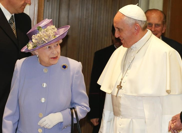 El Papa destacó la "vida de incansable servicio al bien de la Nación" de Isabel II - ADN Digital