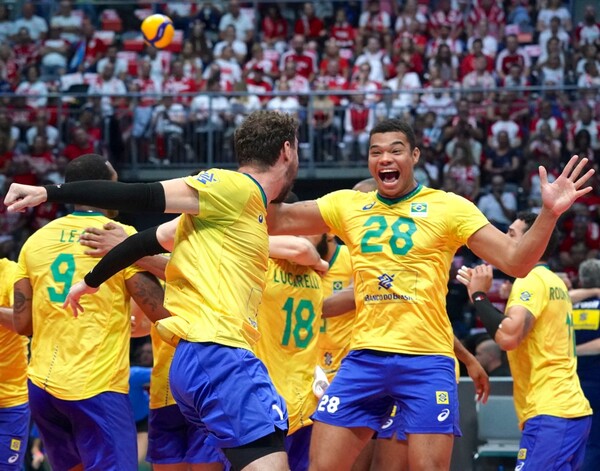 Diario HOY | Brasil gana el clásico a Argentina rumbo a las 'semis' de Mundial de vóley