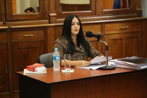 Del “estar regalándose” al “me expresé de forma errónea”: fiscala pide disculpas por declaraciones sobre periodista asesinado - Policiales - ABC Color