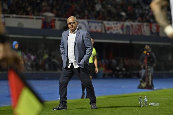 Francisco Arce recupera a dos titulares y cambia la formación - Cerro Porteño - ABC Color