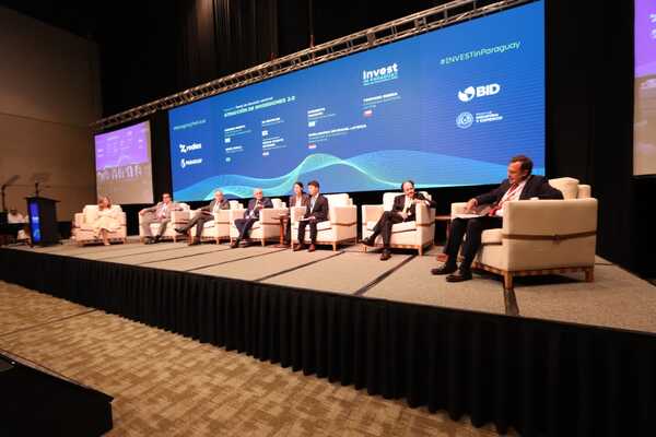 Foro de inversiones reúne a empresariado de 146 países - La Clave