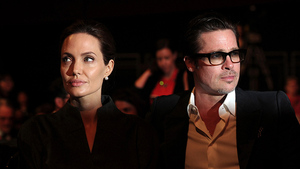 Angelina Jolie acusa a Brad Pitt de una «guerra vengativa» | OnLivePy