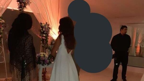 Pone en venta su vestido de novia para pagar su divorcio