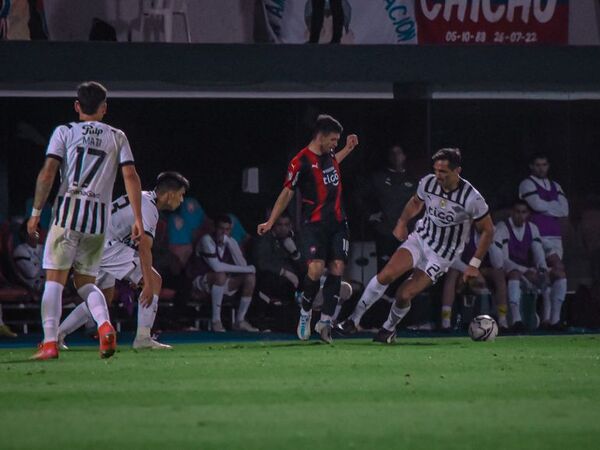 “No hice para lastimarlo”: Roque y la reacción en la jugada de Ovelar - Cerro Porteño - ABC Color