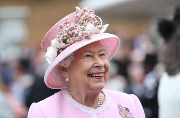 El marcado estilo de la Reina Isabel II a través de los años