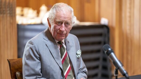 Carlos III deja el castillo de Balmoral para regresar a Londres