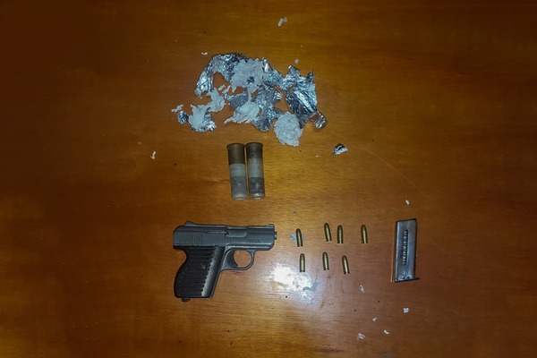 Diario HOY | Incautan un arma de fuego tras requisa en el penal de Misiones